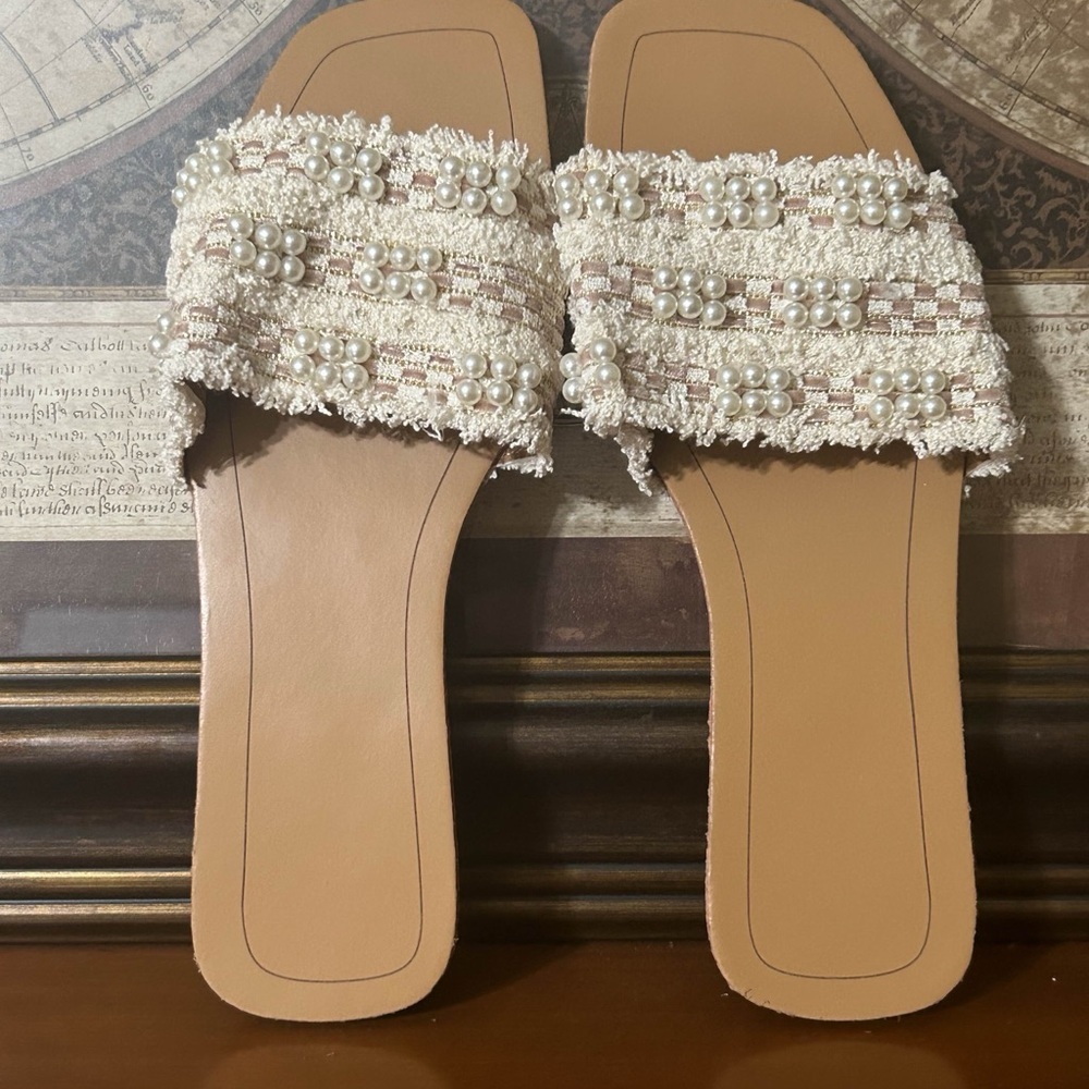 Boutique Style • Pearl Embellished Fringe Slide Sandals • EU 38 / US 7.5–8